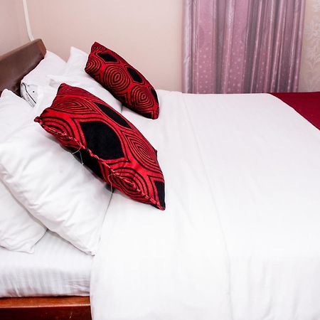 Super Break Hotel Kitale Kültér fotó