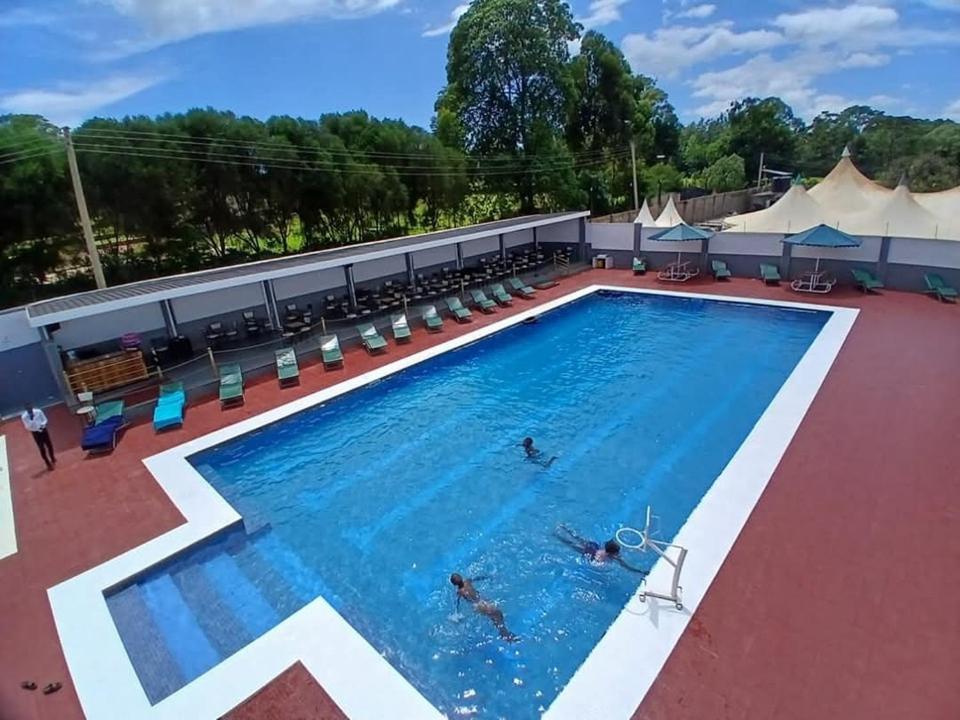 Super Break Hotel Kitale Kültér fotó