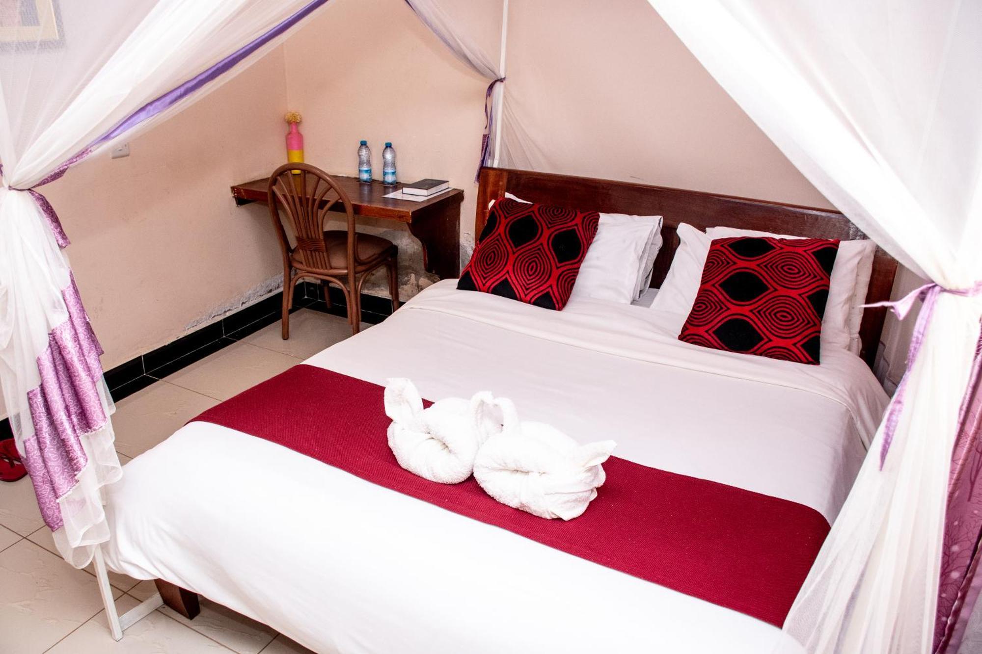 Super Break Hotel Kitale Kültér fotó